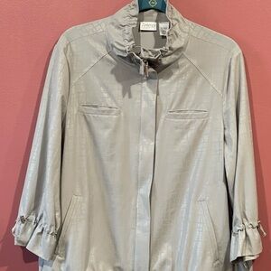 Chicos Zenergy Zip Jacket Pretty shadeGray Metallic animal print￼ Sz 2 Gorgeous